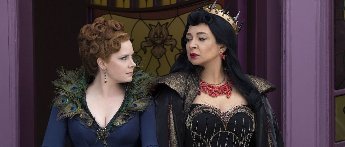 Disney+'s Disenchanted Review: Amy Adams' Return Is Filled With Pure Disney Magic