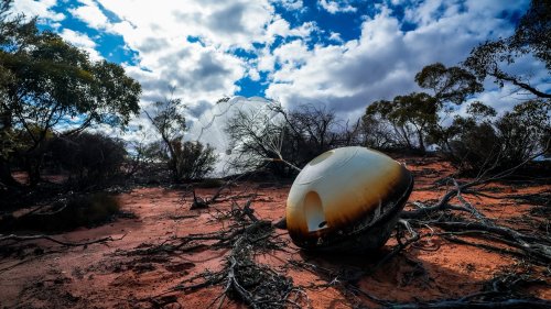 That's a hat trick! Varda successfully returns 3rd space capsule from orbit