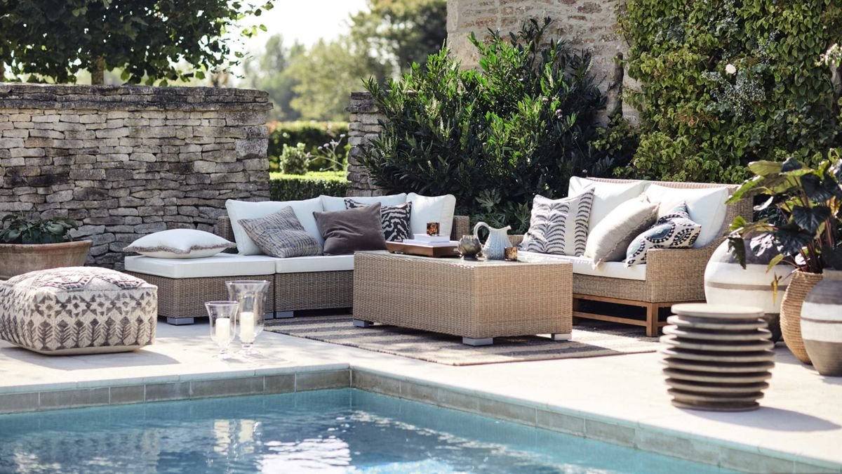 This is the best garden furniture to buy now - cover