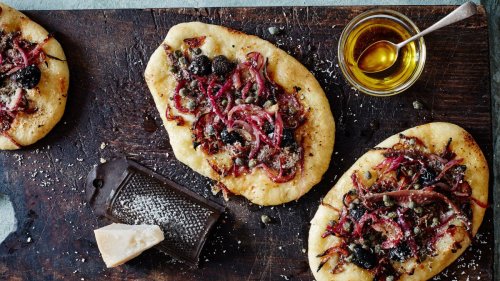 Pizza oven recipe: try this delicious caramelized red onion pizza this weekend