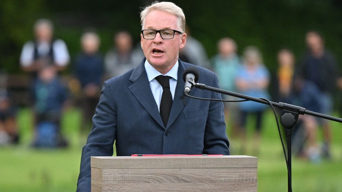 LIV Golf Files Lawsuit To Oust DP World Tour CEO Keith Pelley