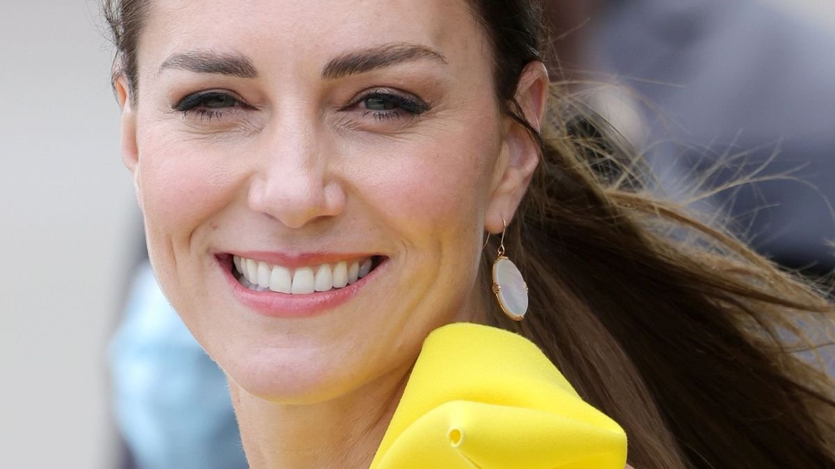 OK, we're calling it - Kate Middleton's billowing summery yellow dress is one of her absolute best