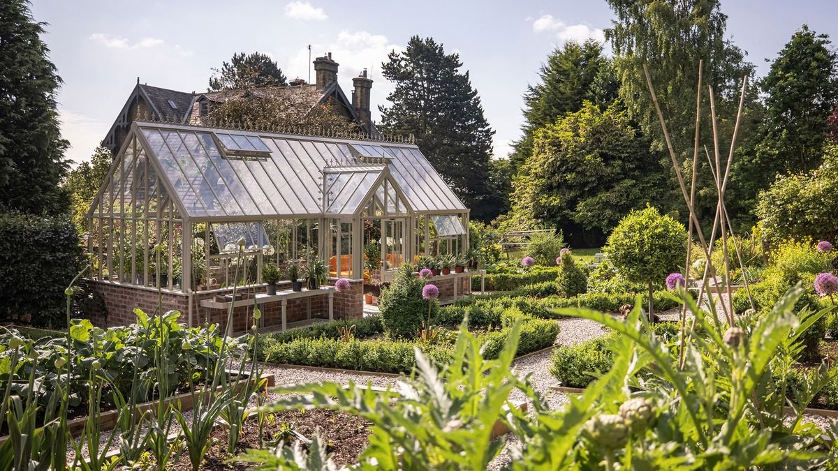Greenhouse ideas – 19 glasshouse design tips for gardens of all sizes