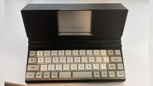 Raspberry Pi ZeroWriter eInk typewriter lets you take notes on the go