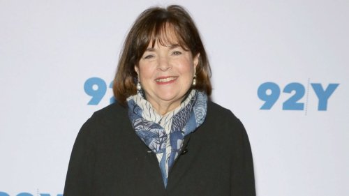Ina Garten uses this classic bloom to make a seasonal statement on her kitchen countertops