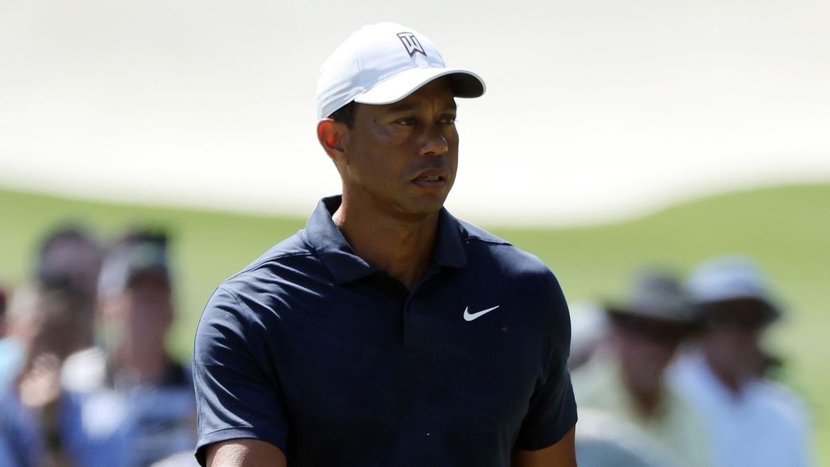 Nike Releases Statement On Tiger Woods