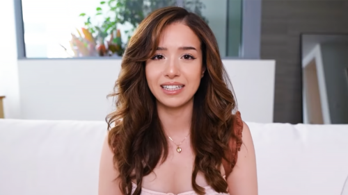 Pokimane called a viewer 'broke boy' for complaining about her overpriced snacks, and now the internet is mad about miniature cookies