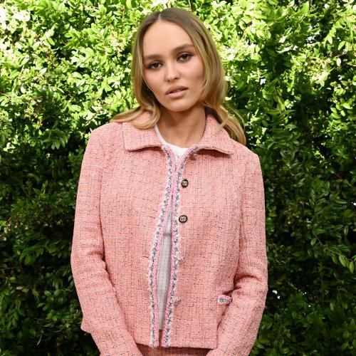 Lily-Rose Depp Just Combined 3 Different Y2K Trends In a Red Carpet Outfit