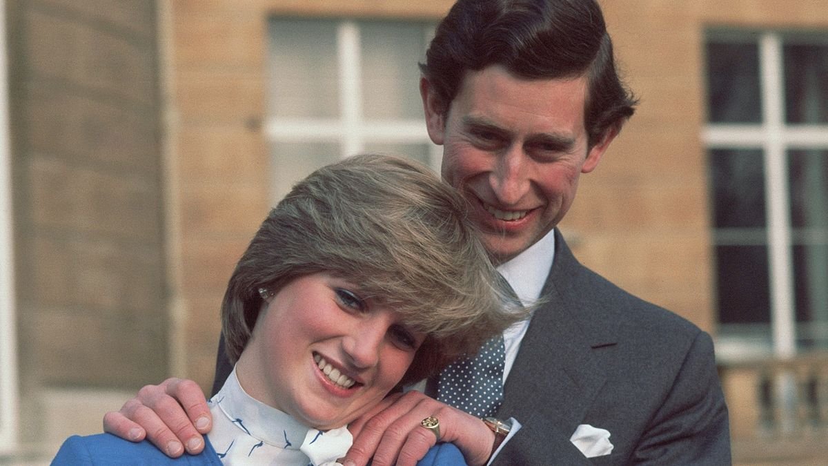 Princess Diana used these makeup products for her famous engagement photo