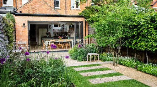 Family-friendly urban gardens: how to make the most of a small space