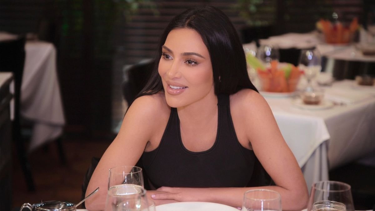 Kim Kardashian Seemingly Tried To Channel Marilyn Monroe Again In Latest Photo Shoot, And The Commenters Are Here For It