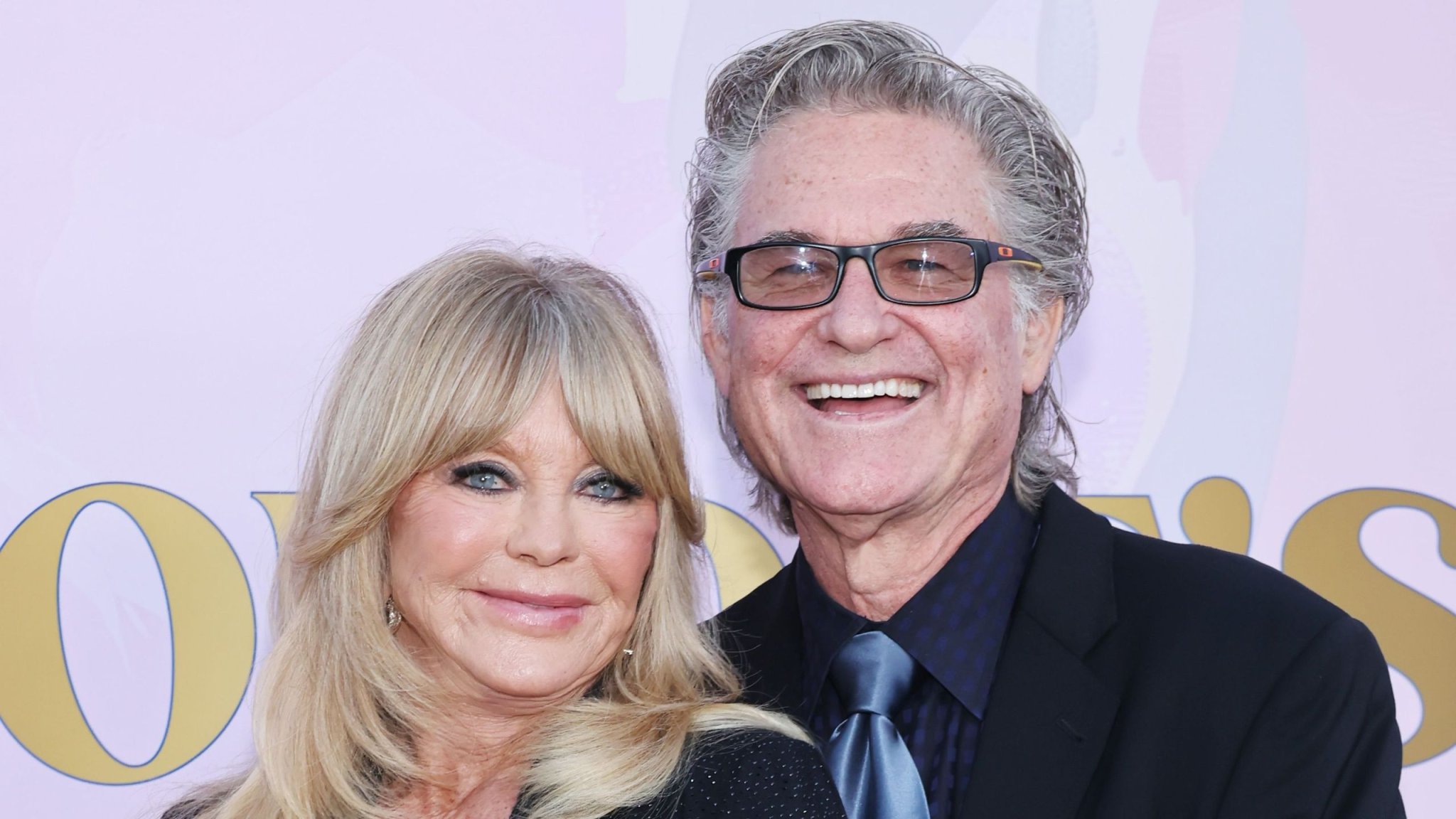 Goldie Hawn and Kurt Russell’s Sleek Marble Patio is a Study in Low-Key Luxury