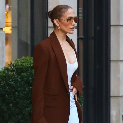 J.Lo Wore the Chic Heel Color Everyone Will Wear Instead of Black This Summer