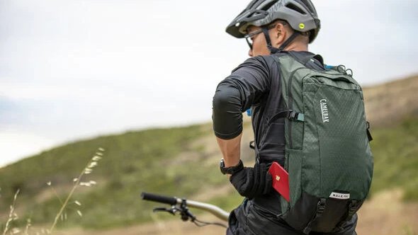 Hydration packs – comfortable ways to carry water on the trails