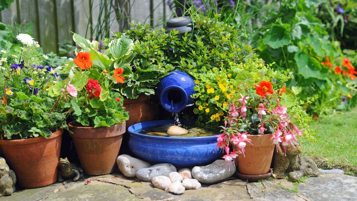 Homemade water feature ideas you can DIY: 10 easy projects to try
