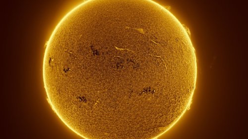 See the sun's savage surface like never before in new timelapse video