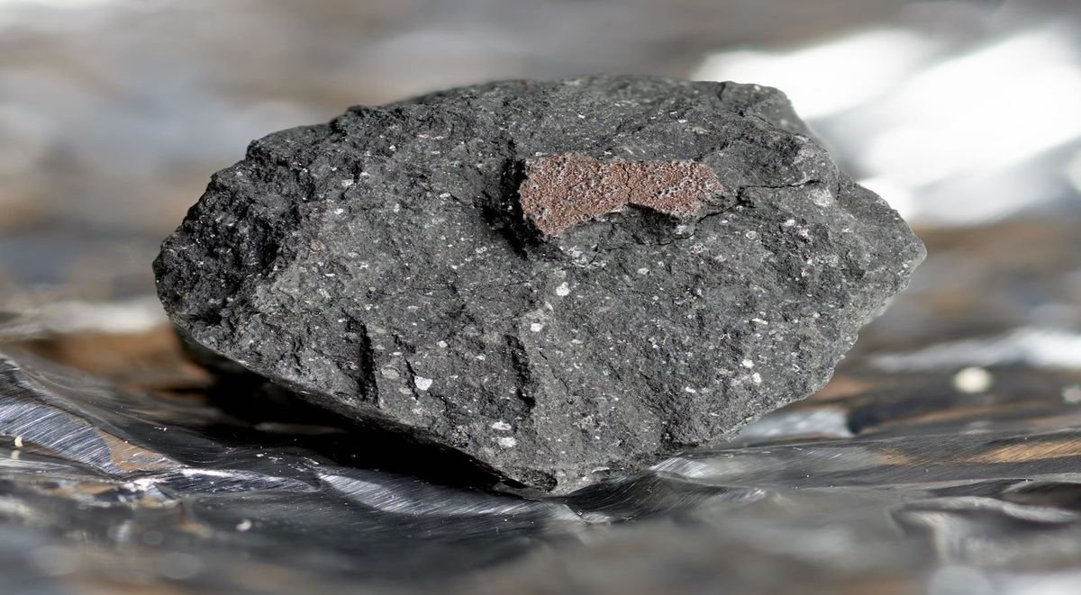 4.6 billion-year-old meteorite may reveal the origin of Earth's water