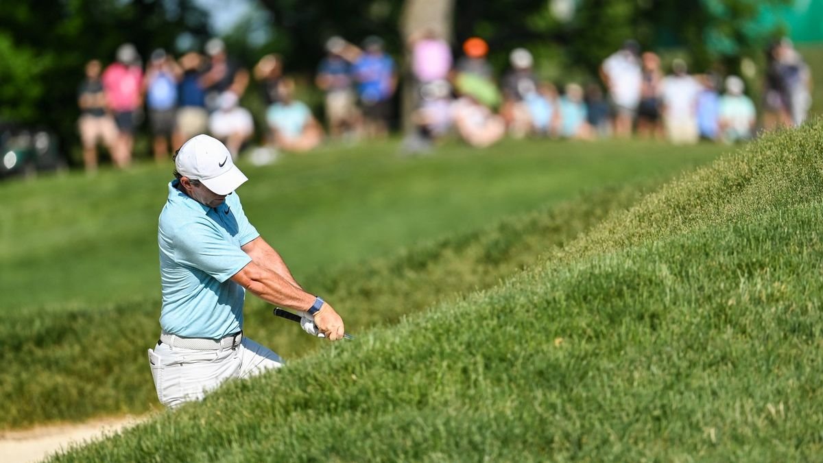 WATCH: Rory McIlroy Makes Triple Bogey In Nightmare Finish At Muirfield Village