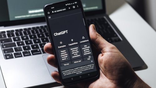 I used these 5 prompts to see what ChatGPT knows about me — and I'm surprised