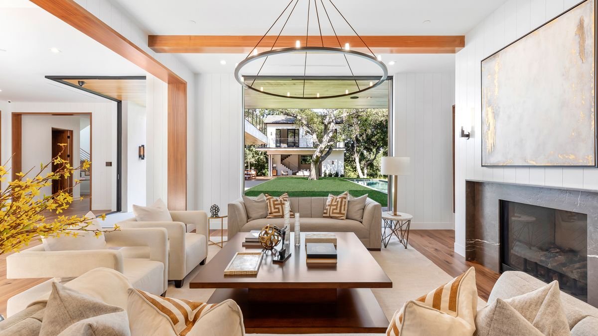 5 interior design lessons to steal from Joe Jonas & Sophie Turner’s former Los Angeles home