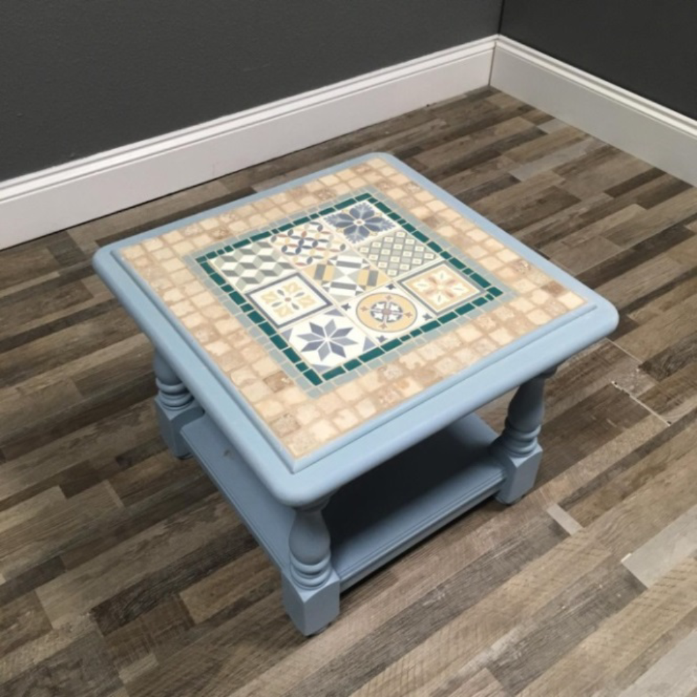 How to make a mosaic table – step by step