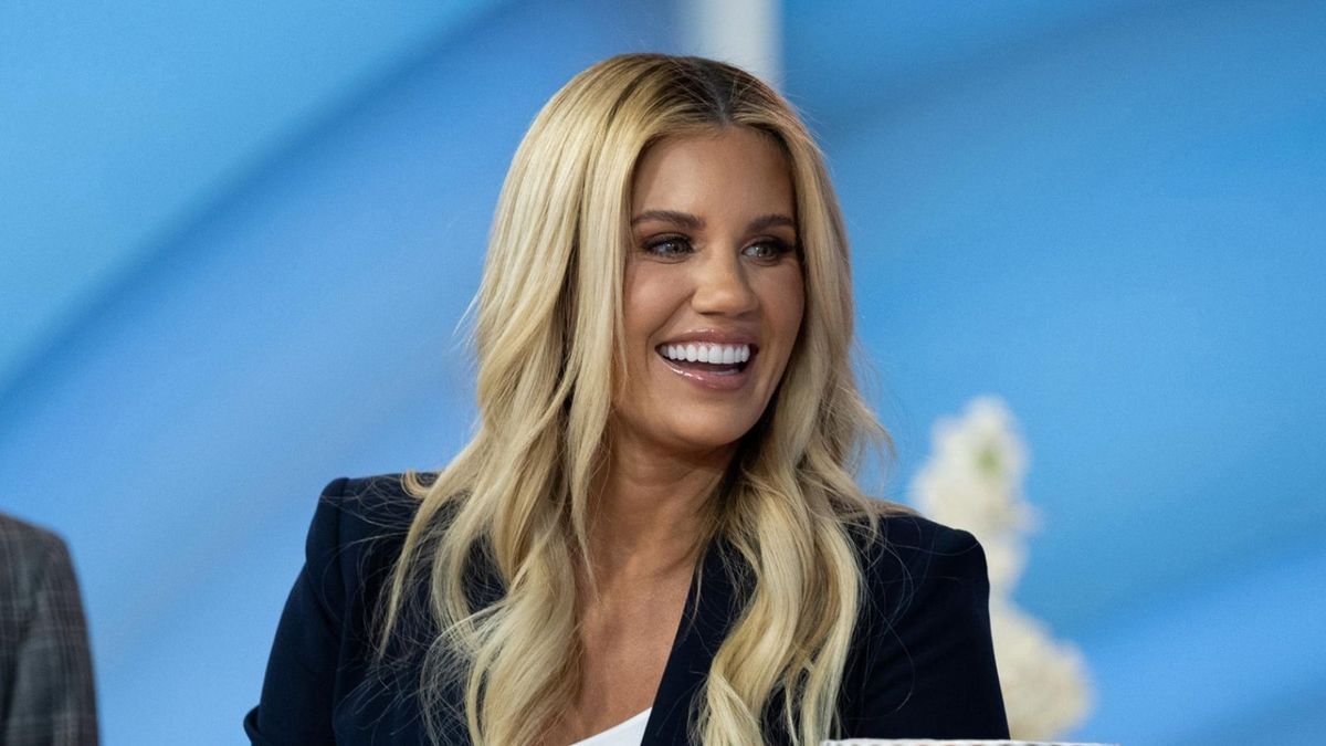 These are all the paint colors Shea McGee has used in her forever home – from Benjamin Moore to Portola Paints, the list includes some classics