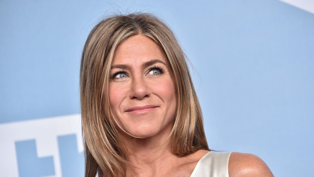 Jennifer Aniston's favourite beauty product has just dropped at these major retailers