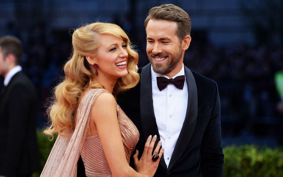 Blake Lively and Ryan Reynolds' house color is a hit with landscapers and real estate experts – here's why