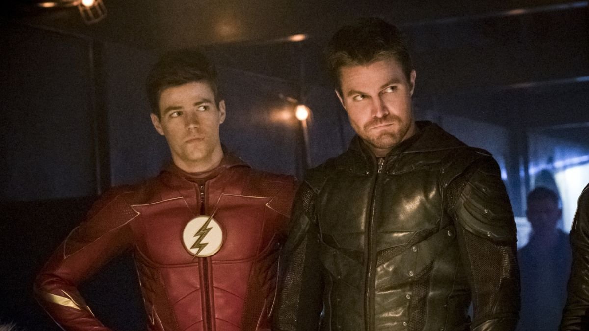 Apparently, Stephen Amell Had A Request Before Agreeing To Reprise His Arrow Role For The Flash’s Final Season