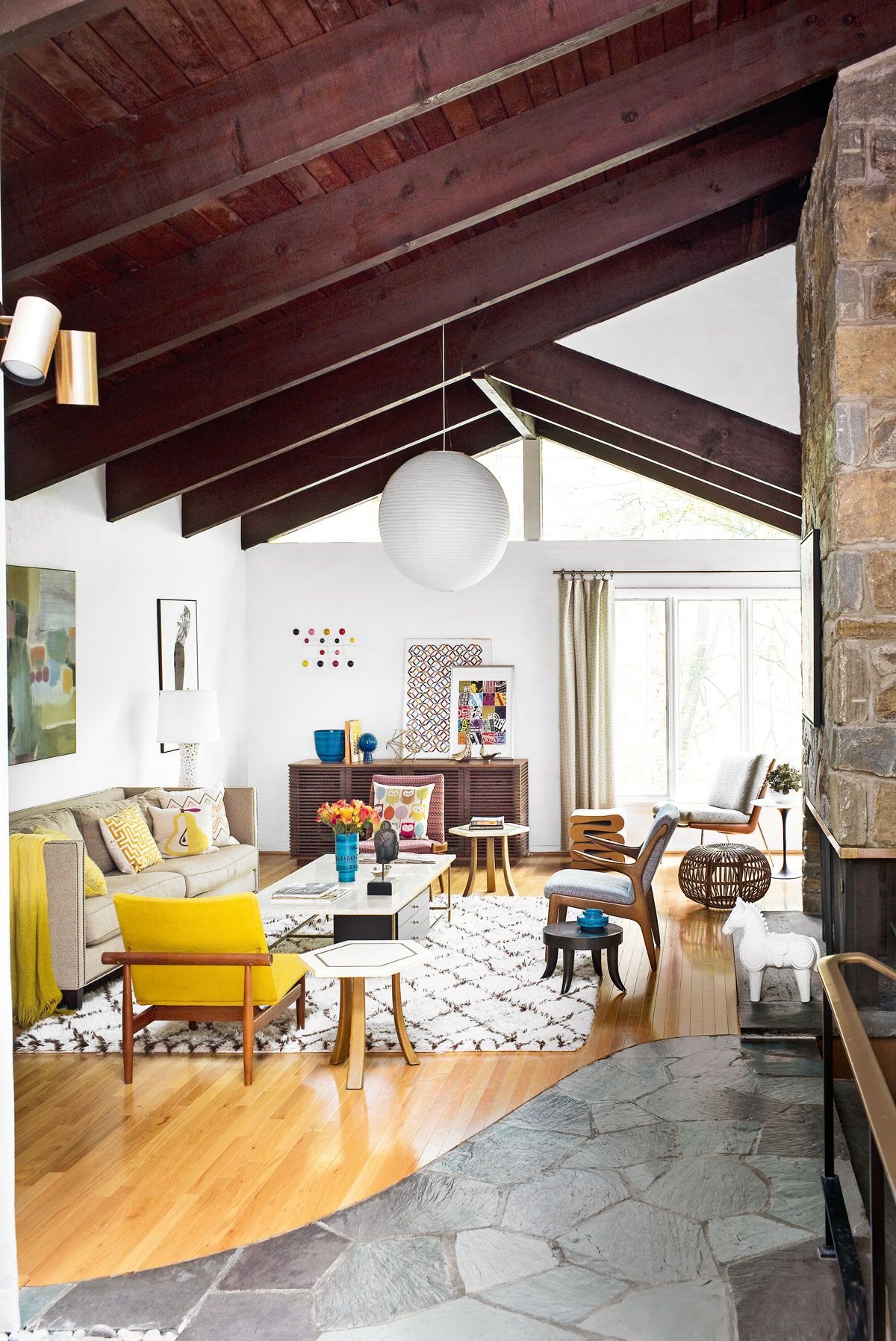 Tour a mid-century house in Philadelphia with a modern take on Mad Men style