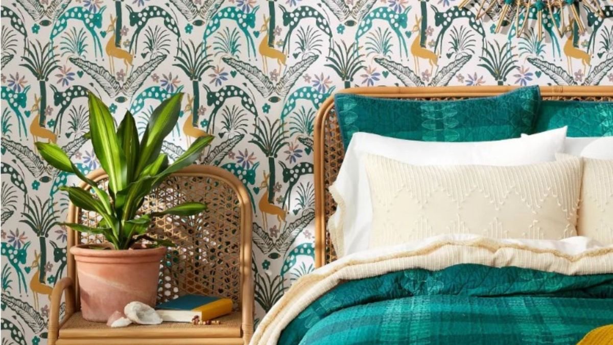 Renters! These are the cutest peel-and-stick wallpapers — as rated by shoppers