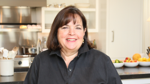 Ina Garten's knife storage technique is almost too ingenious (and simple) to believe we haven't followed it before