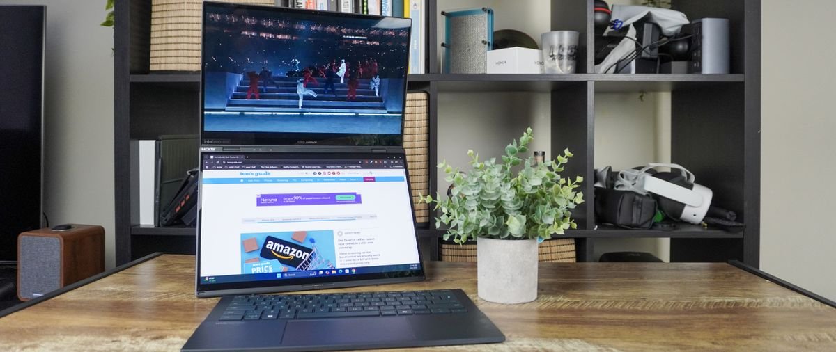 I spent a month with the dual-screen Asus Zenbook Duo 2025 — it's amazing except for one thing