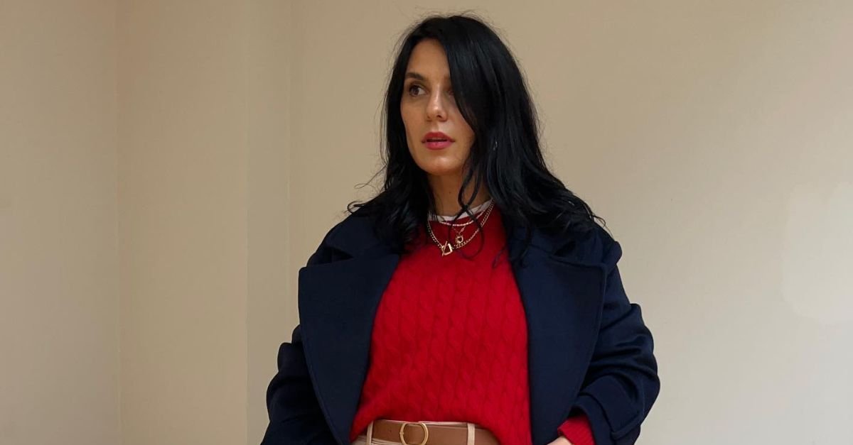 The Classy Flat-Shoe Trend People Are Wearing With Jeans and Basic Trousers