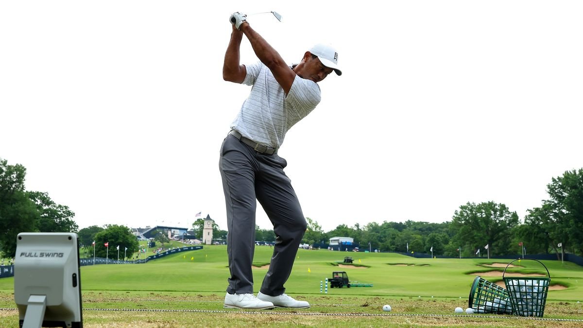 What Are Tiger Woods' Stock Yardages?
