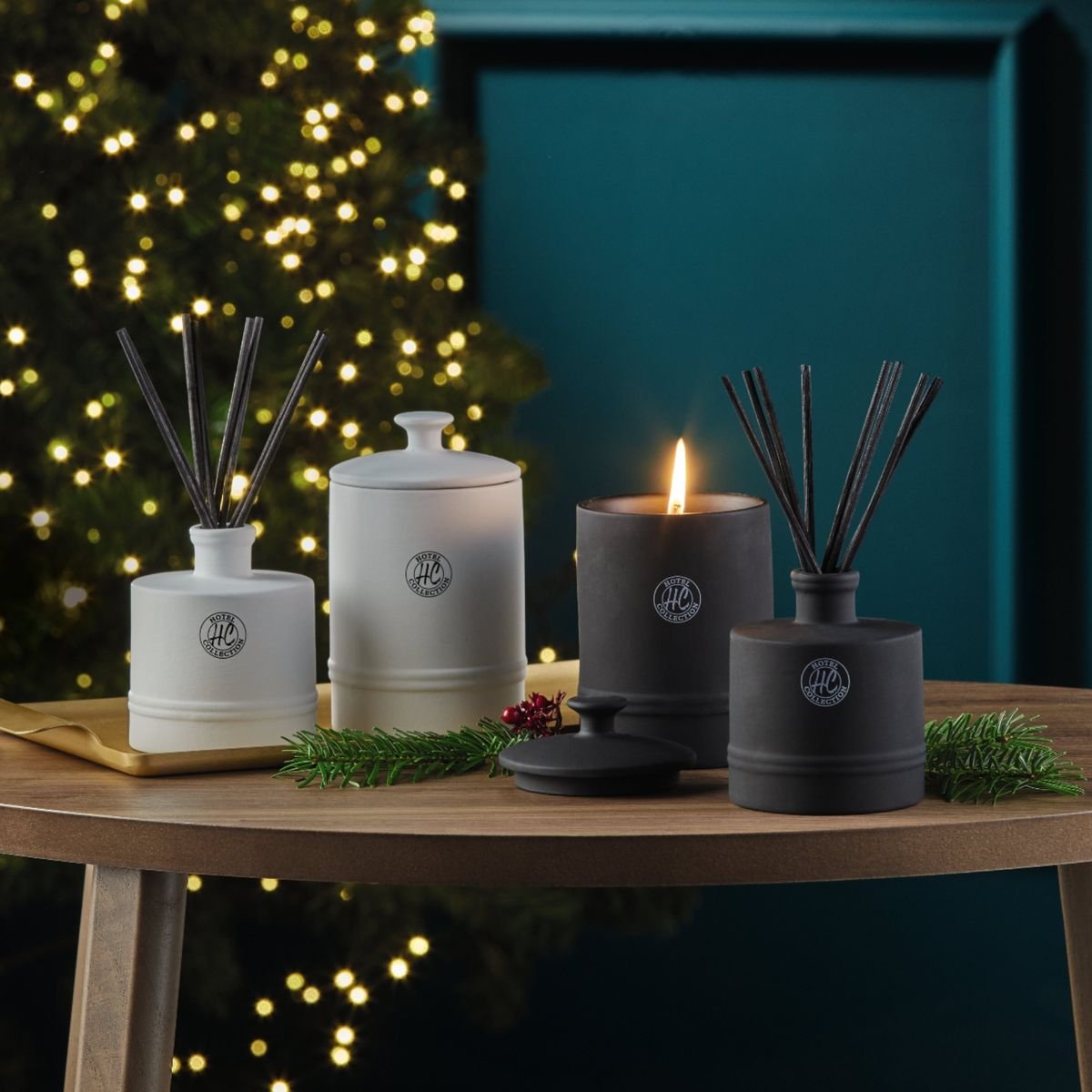 Aldi's glowing fire candle smells just like a cosy fireplace and it's less than £10
