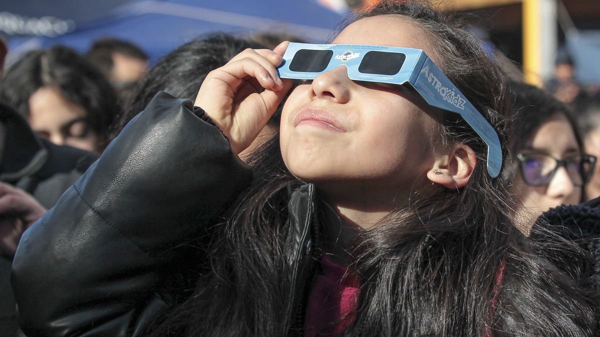 Fascinating Facts About Solar Eclipses (to Prepare for the March 29th One!)