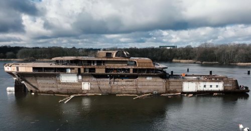 114 Meter lange Superyacht mit Wasserstoffantrieb tankt Methanol