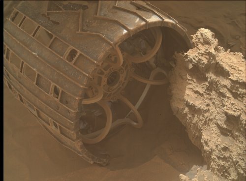 "Fremdartiges Objekt": Mars-Rover macht bei Bohrung unerwarteten Fund
