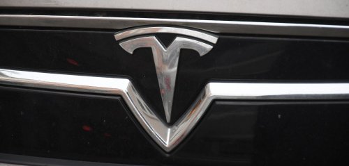 "Einzigartige Verluststrecke": Tesla-Aktie verliert über 40 %
