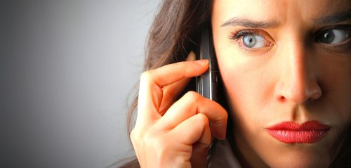Handy-Trick: In nur 3 Schritten findest du heraus, ob dein Telefon heimlich mithört