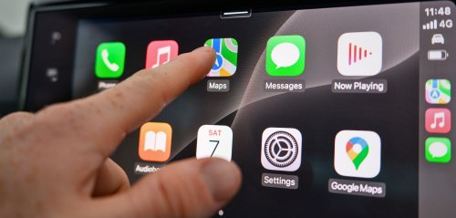 CarPlay-Display mit Rückfahrkamera zum Nachrüsten: Bei Amazon sparst du jetzt gleich zweimal