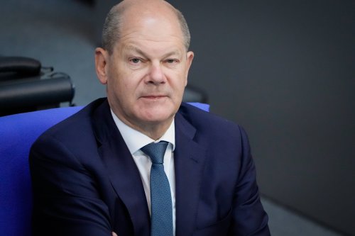 Gehalt von Olaf Scholz: So viel Geld verdient er als Bundeskanzler im Monat