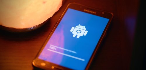 Android 14: Bekommt dein Handy noch das Update? Prüfe es jetzt