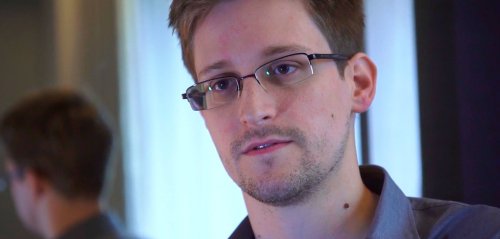 Edward Snowden: "Ich würde zu Hause kein WiFi benutzen"