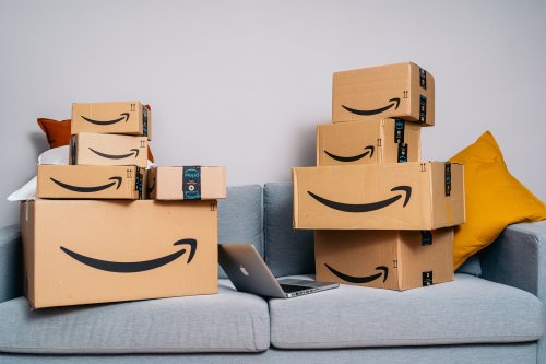 Jetzt nachschauen: Amazon schenkt Prime-Mitgliedern gerade 9 Produkte