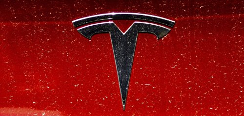 Tesla: Rückrufaktion und lahme Gigafactory in Brandenburg sorgen für Probleme
