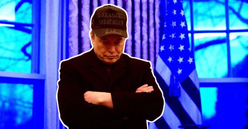 Elon Musk Realizes He's Dragging Tesla Into Ruin
