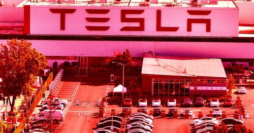 Even Tesla's Board Are Dumping Their Stock