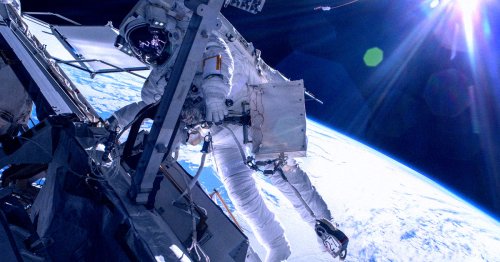 Lawsuit Accuses Boeing of Endangering Astronauts' Safety